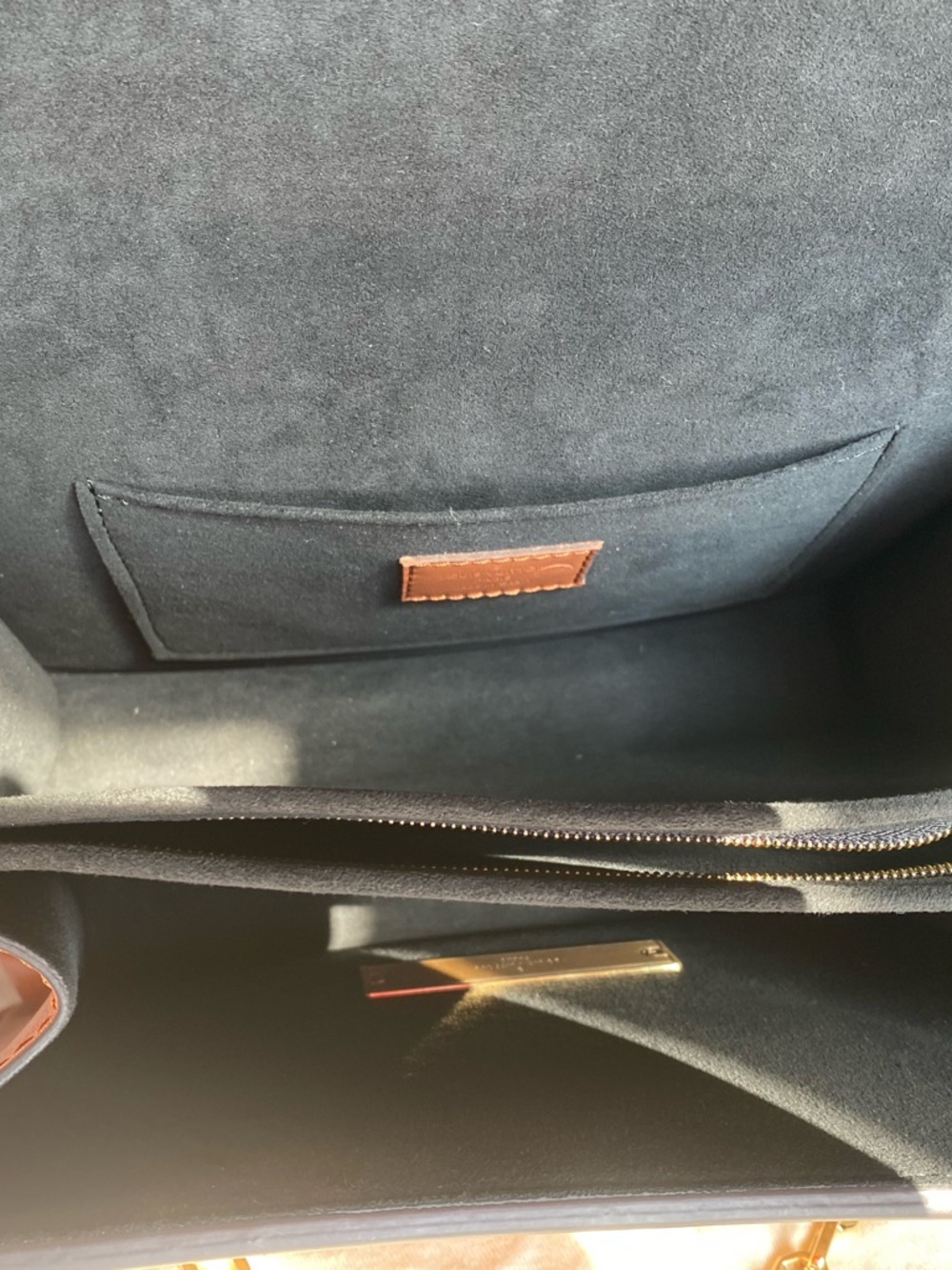 Louis Vuitton Monogram Dauphine MM - Picture 6 of 10